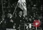 Image Franklin Delano Roosevelt avec petit-enfant et à la convention Chicago Illinois USA, 1932, de la seconde 49 séquences d'archives historiques vidéo 65675076864