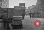 Image Des mesures de sécurité en usine United States USA, 1920, de la seconde 3 séquences d'archives historiques vidéo 65675076866