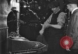 Image Des mesures de sécurité en usine United States USA, 1920, de la seconde 27 séquences d'archives historiques vidéo 65675076866