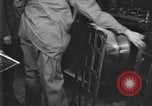 Image Des mesures de sécurité en usine United States USA, 1920, de la seconde 59 séquences d'archives historiques vidéo 65675076866
