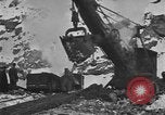 Standbild Kohle Bergbau United States USA, 1916, aus Sekunde 33 historischem Filmmaterial Videoclip 65675076889