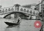 Image bâtiments et monuments Venise Italie, 1926, de la seconde 27 séquences d'archives historiques vidéo 65675076909