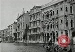 Image bâtiments et monuments Venise Italie, 1926, de la seconde 50 séquences d'archives historiques vidéo 65675076909
