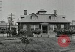 Image Fabrication de dynamite United States USA, 1925, de la seconde 31 séquences d'archives historiques vidéo 65675076919