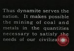 Standbild Dynamite New York United States USA, 1925, aus Sekunde 53 historischem Filmmaterial Videoclip 65675076927