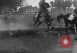 Standbild italienischen Luftfahrt Kadetten Caserta Italien, 1943, aus Sekunde 37 historischem Filmmaterial Videoclip 65675076929
