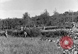Standbild 30 Infanterie fortschreitende Zweiten Weltkrieg Pietravairano Italien, 1943, aus Sekunde 32 historischem Filmmaterial Videoclip 65675076935