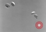 Immagine di Stati Uniti aeromobile La Birmania, 1943, secondo 12 filmato di repertorio 65675076942