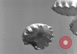 Immagine di Stati Uniti aeromobile La Birmania, 1943, secondo 16 filmato di repertorio 65675076942