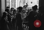 Immagine di Governo militare alleato officer Prata Sannita Italia, 1943, secondo 6 filmato di repertorio 65675076946