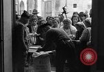 Immagine di Governo militare alleato officer Prata Sannita Italia, 1943, secondo 16 filmato di repertorio 65675076946
