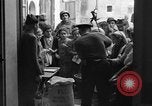 Immagine di Governo militare alleato officer Prata Sannita Italia, 1943, secondo 30 filmato di repertorio 65675076946