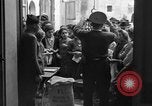 Immagine di Governo militare alleato officer Prata Sannita Italia, 1943, secondo 36 filmato di repertorio 65675076946
