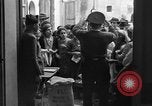 Immagine di Governo militare alleato officer Prata Sannita Italia, 1943, secondo 38 filmato di repertorio 65675076946