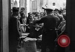 Immagine di Governo militare alleato officer Prata Sannita Italia, 1943, secondo 39 filmato di repertorio 65675076946