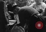 Immagine di Governo militare alleato officer Prata Sannita Italia, 1943, secondo 50 filmato di repertorio 65675076946