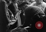 Immagine di Governo militare alleato officer Prata Sannita Italia, 1943, secondo 59 filmato di repertorio 65675076946