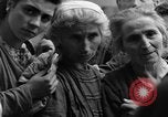 Immagine di Governo militare alleato officer Prata Sannita Italia, 1943, secondo 10 filmato di repertorio 65675076947