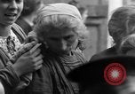 Immagine di Governo militare alleato officer Prata Sannita Italia, 1943, secondo 38 filmato di repertorio 65675076947