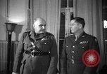 Standbild Offiziere Nordafrika, 1943, aus Sekunde 5 historischem Filmmaterial Videoclip 65675076948