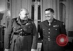 Standbild Offiziere Nordafrika, 1943, aus Sekunde 17 historischem Filmmaterial Videoclip 65675076948