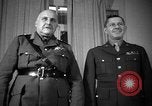 Standbild Offiziere Nordafrika, 1943, aus Sekunde 30 historischem Filmmaterial Videoclip 65675076948