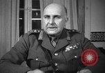 Standbild Offiziere Nordafrika, 1943, aus Sekunde 42 historischem Filmmaterial Videoclip 65675076948