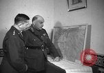Standbild Offiziere Nordafrika, 1943, aus Sekunde 54 historischem Filmmaterial Videoclip 65675076948
