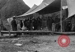 Standbild amerikanische Soldaten Italien, 1943, aus Sekunde 15 historischem Filmmaterial Videoclip 65675076951