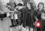 Standbild amerikanische Soldaten Italien, 1943, aus Sekunde 52 historischem Filmmaterial Videoclip 65675076951