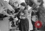 Standbild amerikanische Soldaten Italien, 1943, aus Sekunde 59 historischem Filmmaterial Videoclip 65675076951