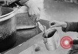 Standbild amerikanische Soldaten Italien, 1943, aus Sekunde 62 historischem Filmmaterial Videoclip 65675076951