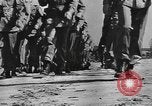 Standbild amerikanischen Fallschirmjäger United States USA, 1943, aus Sekunde 31 historischem Filmmaterial Videoclip 65675076952