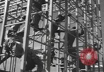 Standbild amerikanischen Fallschirmjäger United States USA, 1943, aus Sekunde 50 historischem Filmmaterial Videoclip 65675076952