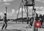 Standbild amerikanischen Fallschirmjäger United States USA, 1943, aus Sekunde 62 historischem Filmmaterial Videoclip 65675076952