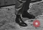 Standbild amerikanischen Fallschirmjäger United States USA, 1943, aus Sekunde 9 historischem Filmmaterial Videoclip 65675076953