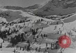 Standbild amerikanischen Fallschirmjäger United States USA, 1943, aus Sekunde 10 historischem Filmmaterial Videoclip 65675076954