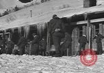 Standbild amerikanischen Fallschirmjäger United States USA, 1943, aus Sekunde 24 historischem Filmmaterial Videoclip 65675076954