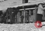 Standbild amerikanischen Fallschirmjäger United States USA, 1943, aus Sekunde 26 historischem Filmmaterial Videoclip 65675076954