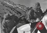Standbild amerikanischen Fallschirmjäger United States USA, 1943, aus Sekunde 35 historischem Filmmaterial Videoclip 65675076954