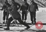 Standbild amerikanischen Fallschirmjäger United States USA, 1943, aus Sekunde 42 historischem Filmmaterial Videoclip 65675076954