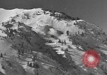 Standbild amerikanischen Fallschirmjäger United States USA, 1943, aus Sekunde 30 historischem Filmmaterial Videoclip 65675076955