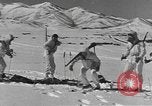 Standbild amerikanischen Fallschirmjäger United States USA, 1943, aus Sekunde 54 historischem Filmmaterial Videoclip 65675076955