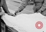 Standbild amerikanischen Fallschirmjäger Fort Bragg North Carolina USA, 1942, aus Sekunde 60 historischem Filmmaterial Videoclip 65675076957