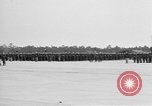 Standbild amerikanischen Fallschirmjäger Fort Bragg North Carolina USA, 1942, aus Sekunde 12 historischem Filmmaterial Videoclip 65675076958