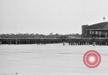 Standbild amerikanischen Fallschirmjäger Fort Bragg North Carolina USA, 1942, aus Sekunde 16 historischem Filmmaterial Videoclip 65675076958