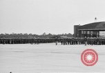 Standbild amerikanischen Fallschirmjäger Fort Bragg North Carolina USA, 1942, aus Sekunde 17 historischem Filmmaterial Videoclip 65675076958
