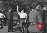 Standbild 101 Airborne Division in den Niederlanden Sohn Niederlande, 1944, aus Sekunde 45 historischem Filmmaterial Videoclip 65675076959