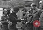 Standbild Krieg Korrespondenten Puxe Frankreich, 1944, aus Sekunde 25 historischem Filmmaterial Videoclip 65675076961