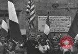 Immagine di Civili francese Luxeuil-Les-Bains Francia, 1944, secondo 13 filmato di repertorio 65675076967